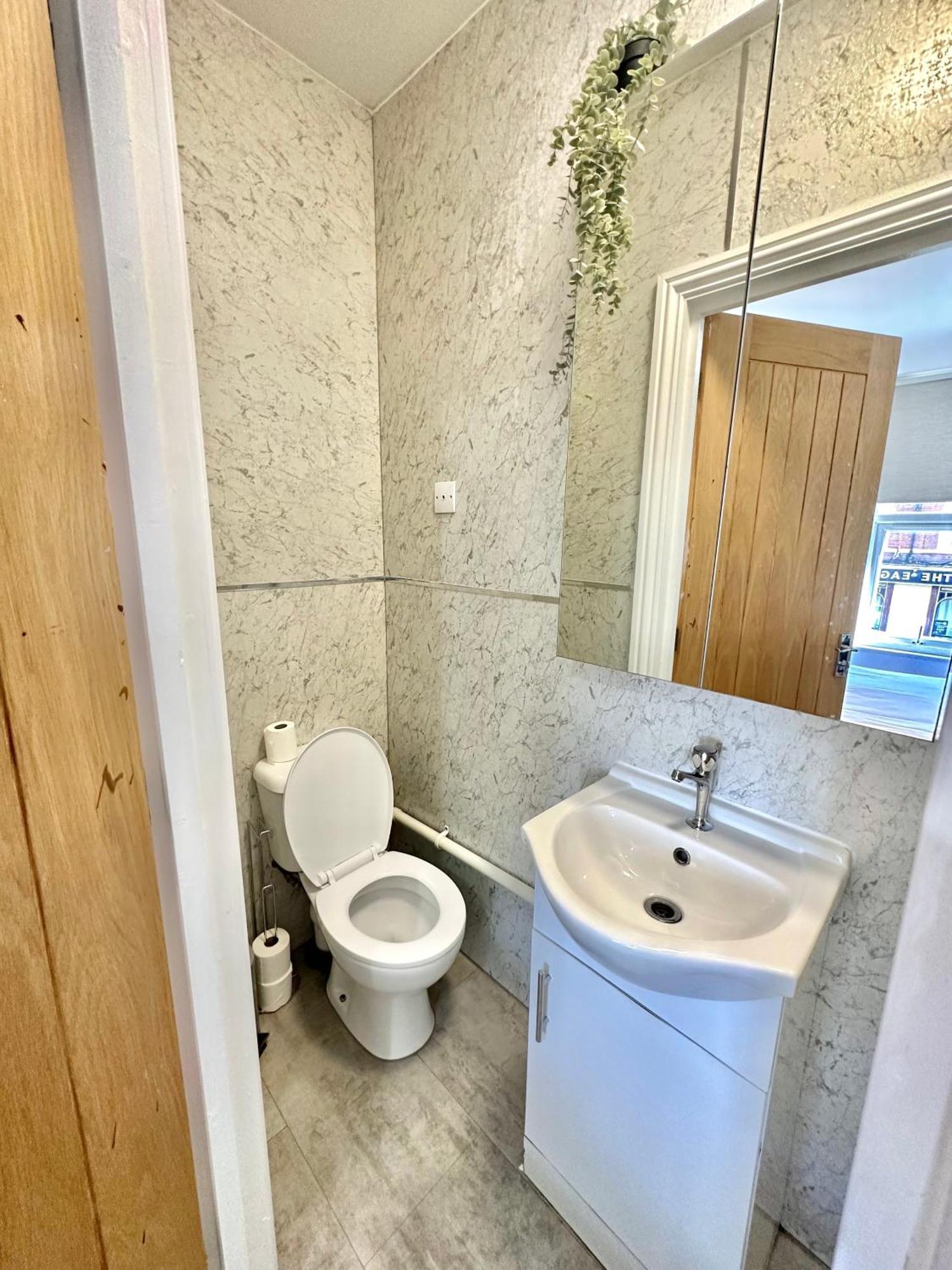 Cosy En-Suite Room In Stratford Londres Extérieur photo