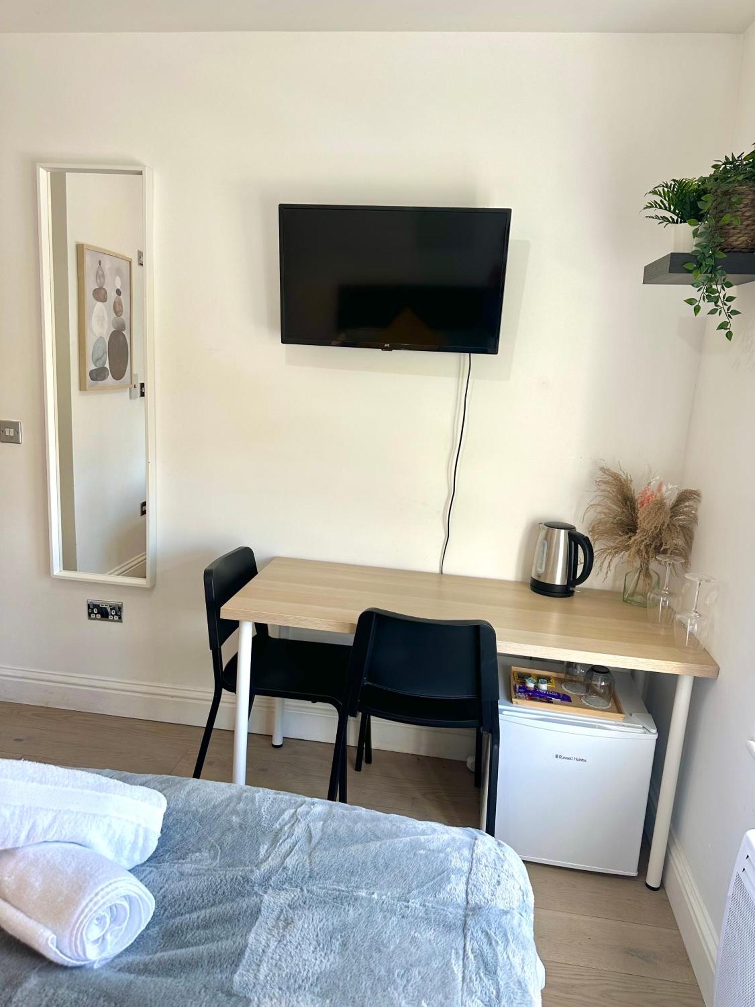 Cosy En-Suite Room In Stratford Londres Extérieur photo